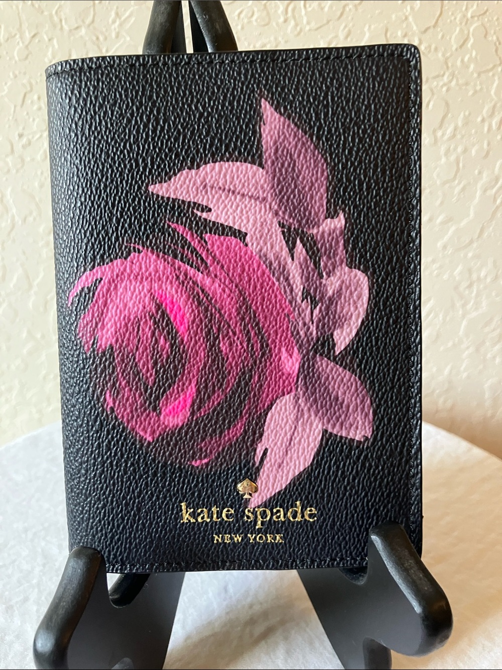 kate spade: Black Passport Holder- Pink Floral Motif- Storybook